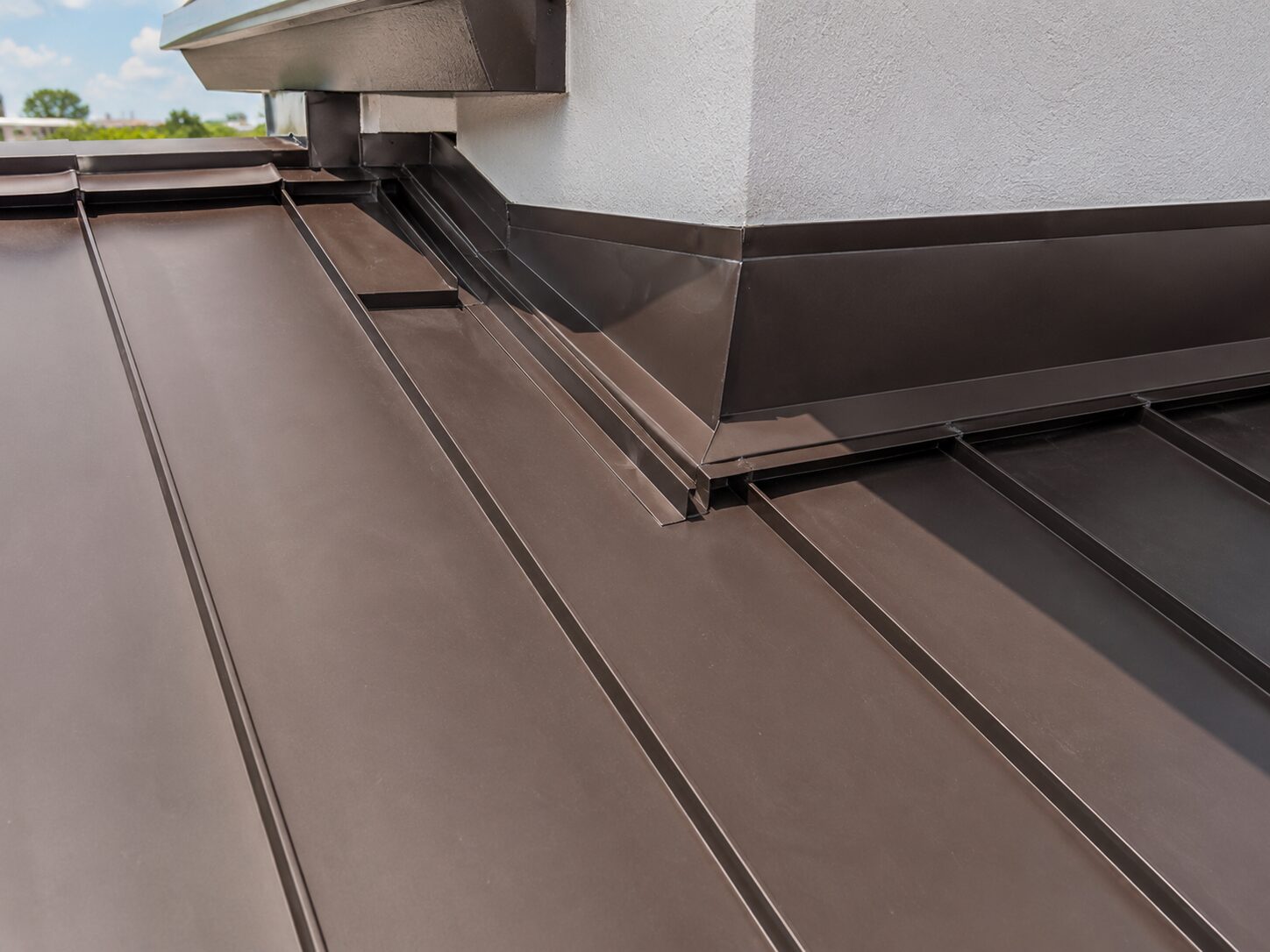 Metal roof repair in Miami, FL